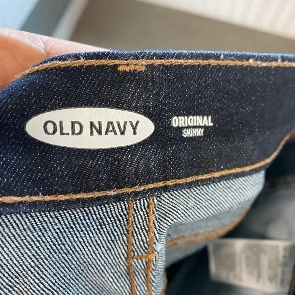Old Navy Skinny Jeans Dark Wash size 2